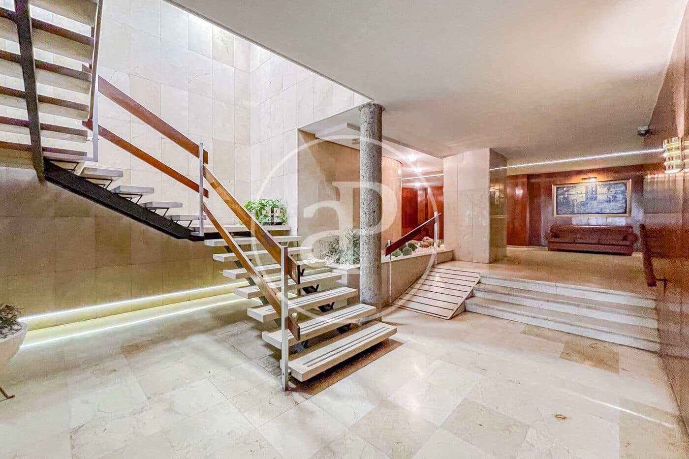 4 sypialnia Apartament na sprzedaż w Miasto Madryt - 1 225 000 € (Ref: 10032093)