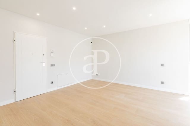 2 Zimmer Apartment zu vermieten in Valdeacederas, Madrid Stadt mit Pool - 2.000 € (Ref: 10032094)