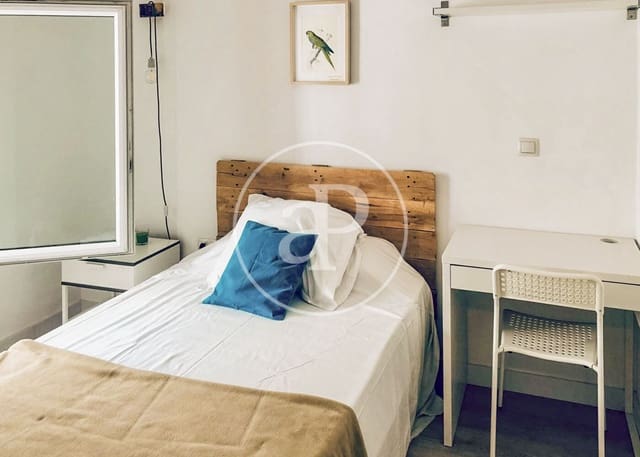 4 quarto Apartamento para arrendar em Cuatro Caminos, Madrid cidade - 3 400 € (Ref: 10032095)