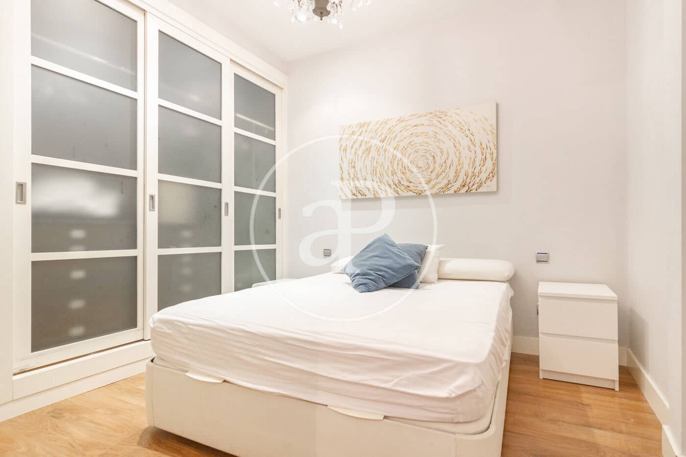 Appartement de 2 chambres à louer à Madrid ville - 2 400 € (Ref: 10034023)