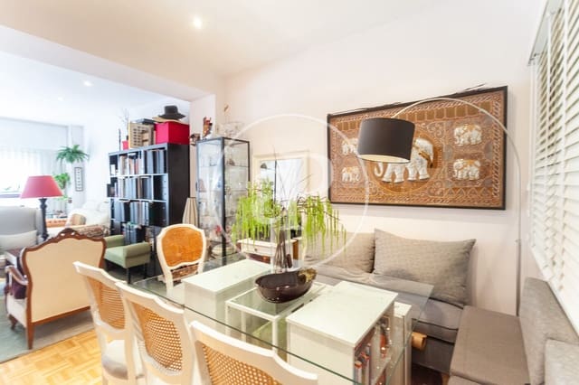 1 sypialnia Apartament na sprzedaż w Delicias, Miasto Madryt z basenem - 490 000 € (Ref: 10035428)