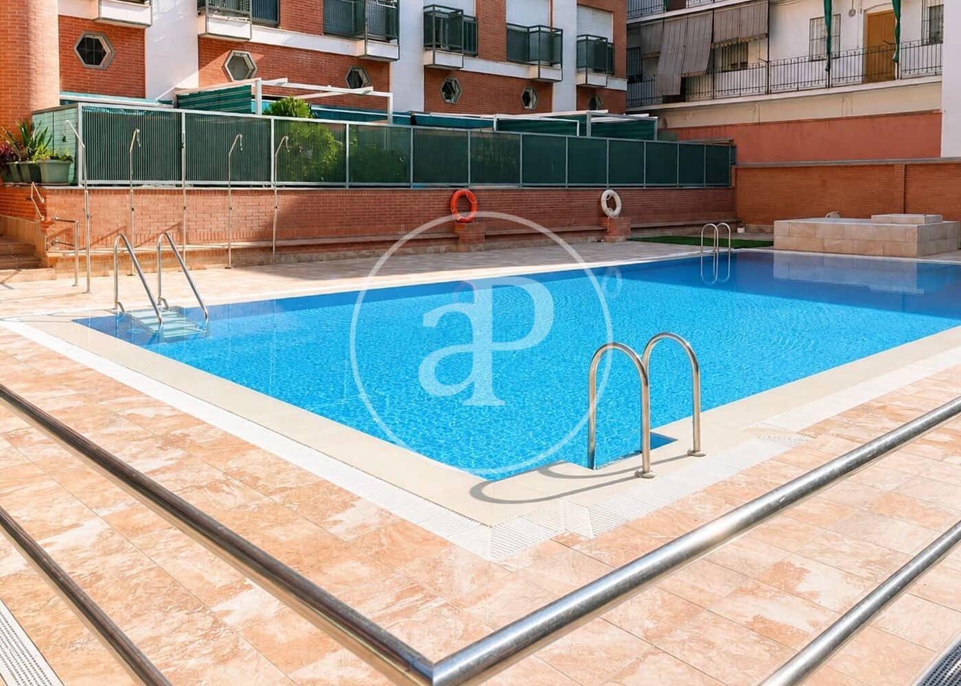 1 soveværelse Lejlighed til salg i Madrid by med swimmingpool - € 490.000 (Ref: 10035428)
