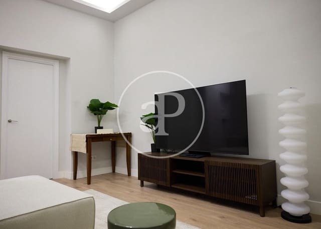 2 sypialnia Apartament na sprzedaż w Universidad, Miasto Madryt - 570 000 € (Ref: 10035429)