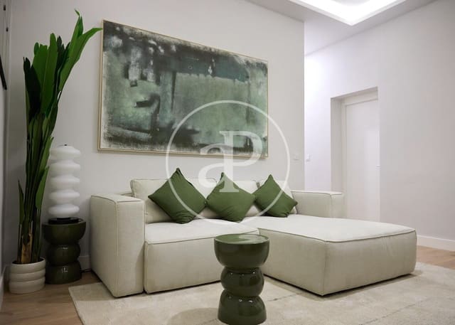 2 sypialnia Apartament na sprzedaż w Universidad, Miasto Madryt - 570 000 € (Ref: 10035429)