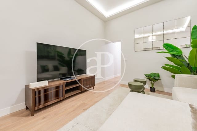 Apartamento de 2 habitaciones en Universidad, Madrid ciudad en venta - 570.000 € (Ref: 10035429)