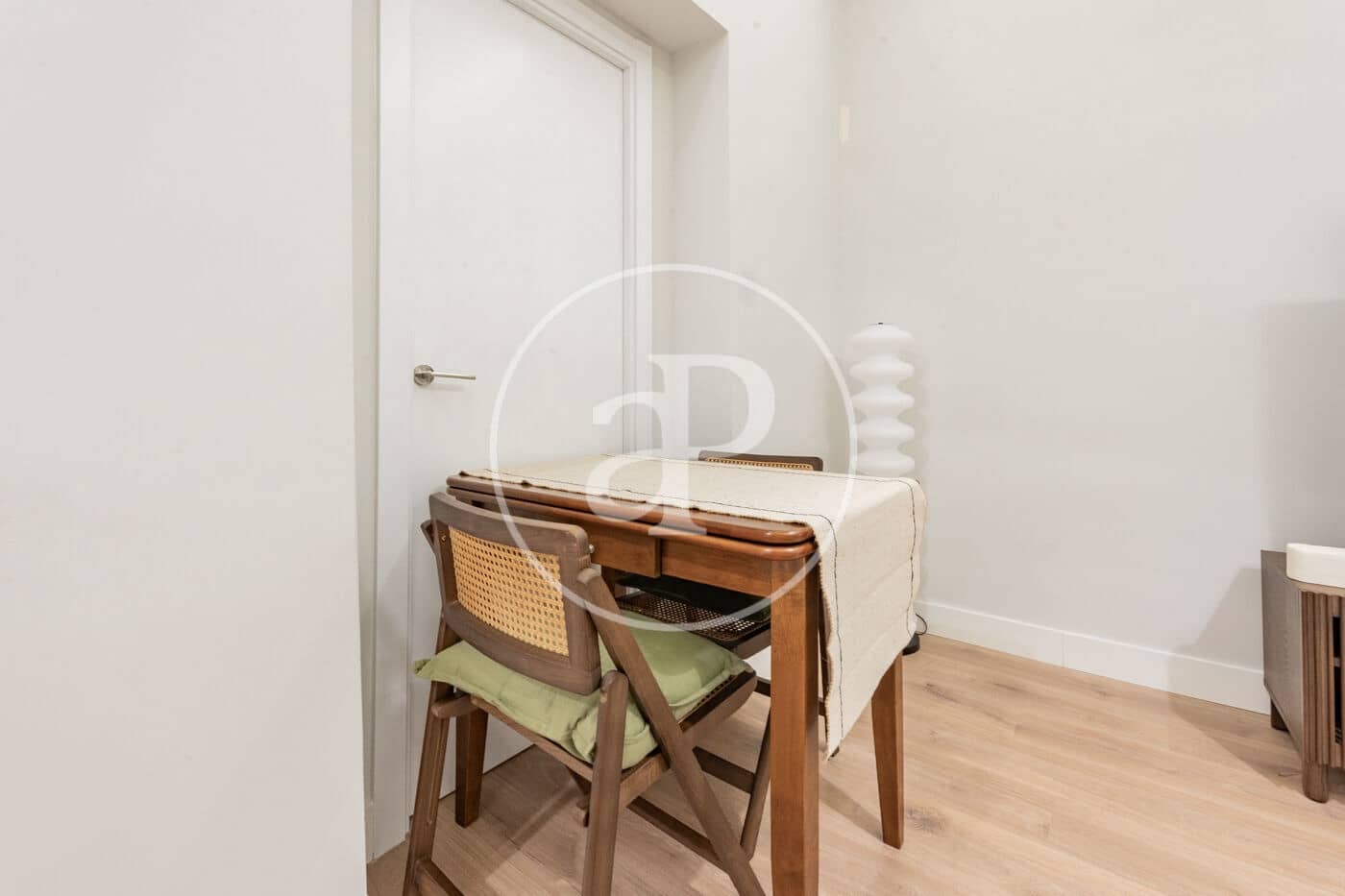 2 bedroom Apartment for sale in Madrid city - € 570,000 (Ref: 10035429)