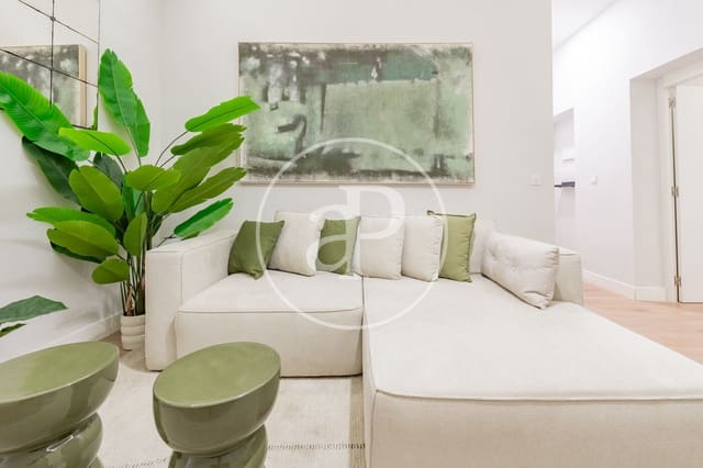 Apartamento de 2 habitaciones en Universidad, Madrid ciudad en venta - 570.000 € (Ref: 10035429)