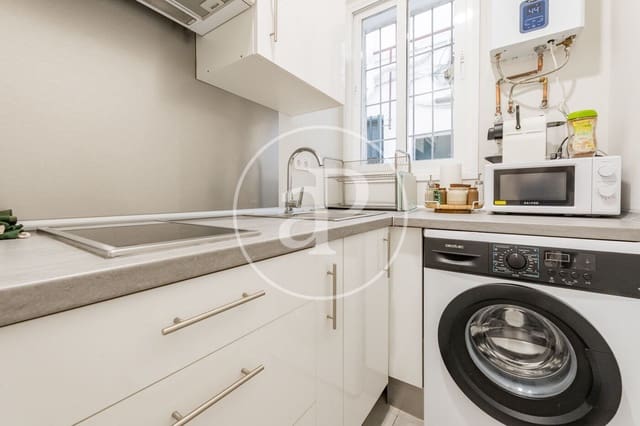 Apartamento de 2 habitaciones en Universidad, Madrid ciudad en venta - 570.000 € (Ref: 10035429)