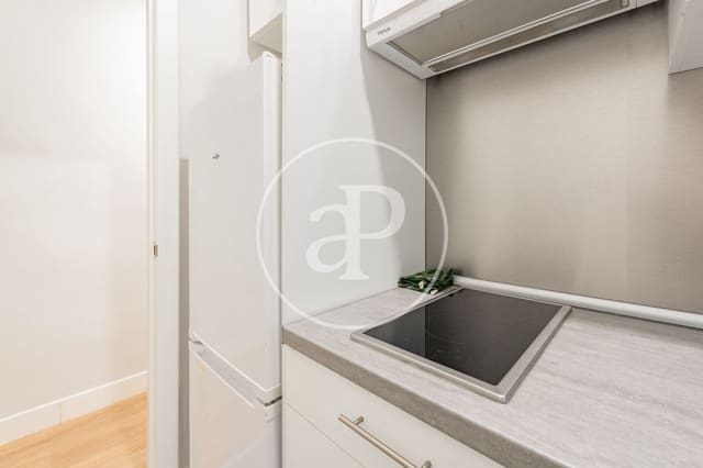 Apartamento de 2 habitaciones en Universidad, Madrid ciudad en venta - 570.000 € (Ref: 10035429)