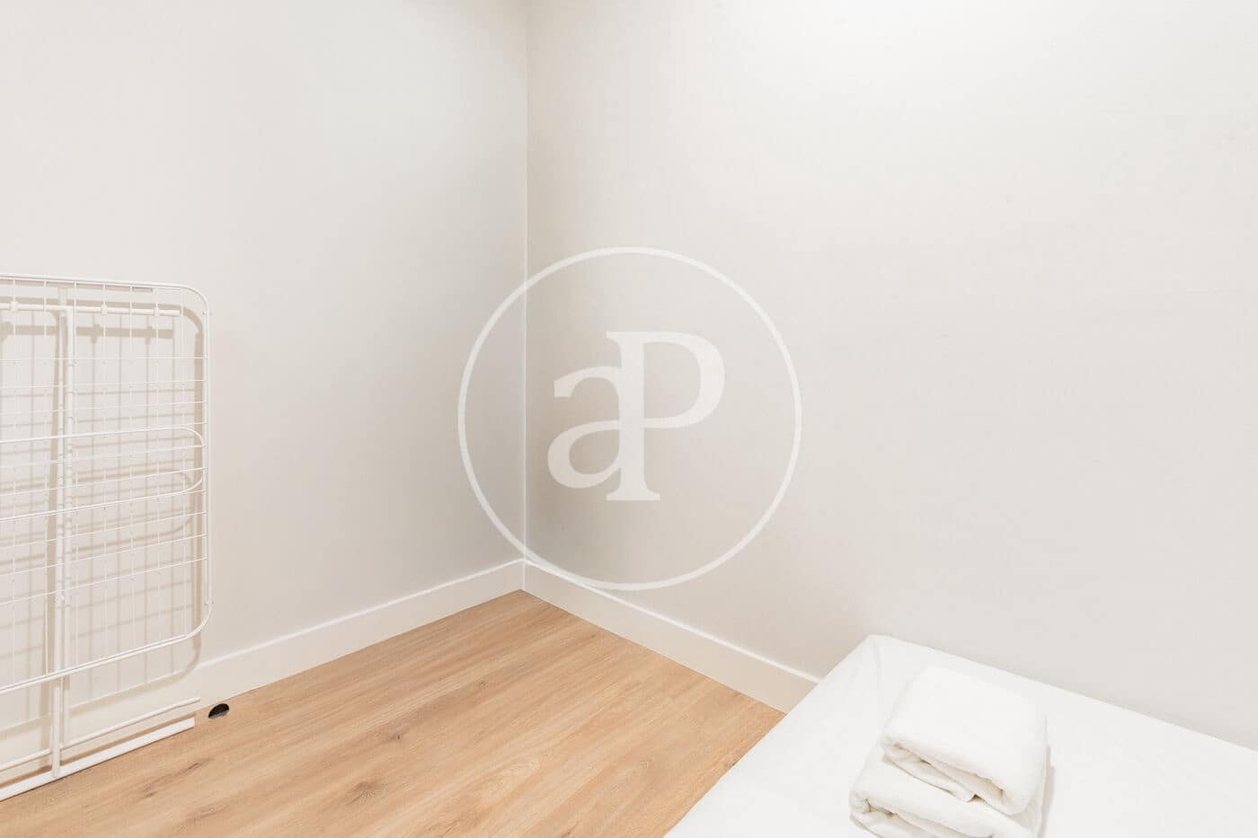 2 bedroom Apartment for sale in Madrid city - € 570,000 (Ref: 10035429)