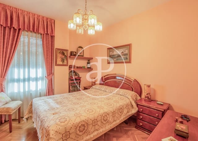 2 camera da letto Appartamento in vendita in Palacio, Madrid città con piscina - 790.000 € (Rif: 10035430)