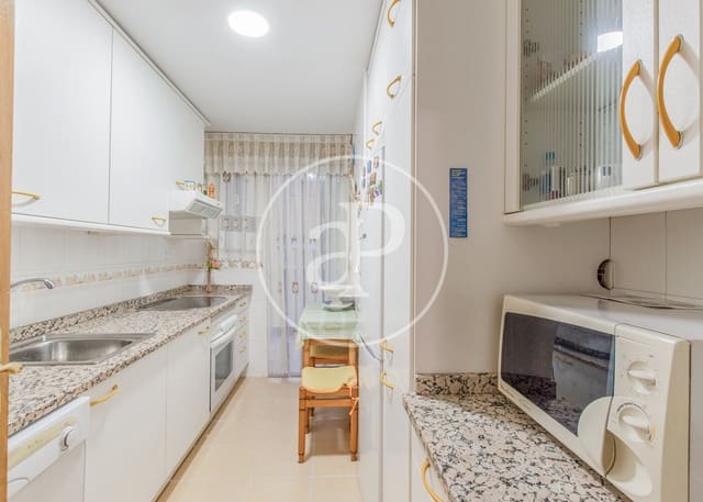 2 camera da letto Appartamento in vendita in Palacio, Madrid città con piscina - 790.000 € (Rif: 10035430)