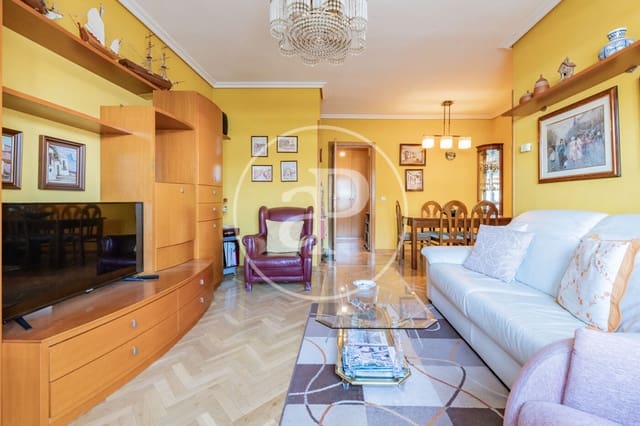 Apartamento de 2 habitaciones en Palacio, Madrid ciudad en venta con piscina - 790.000 € (Ref: 10035430)