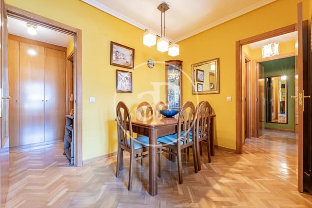 Apartamento de 2 habitaciones en Palacio, Madrid ciudad en venta con piscina - 790.000 € (Ref: 10035430)