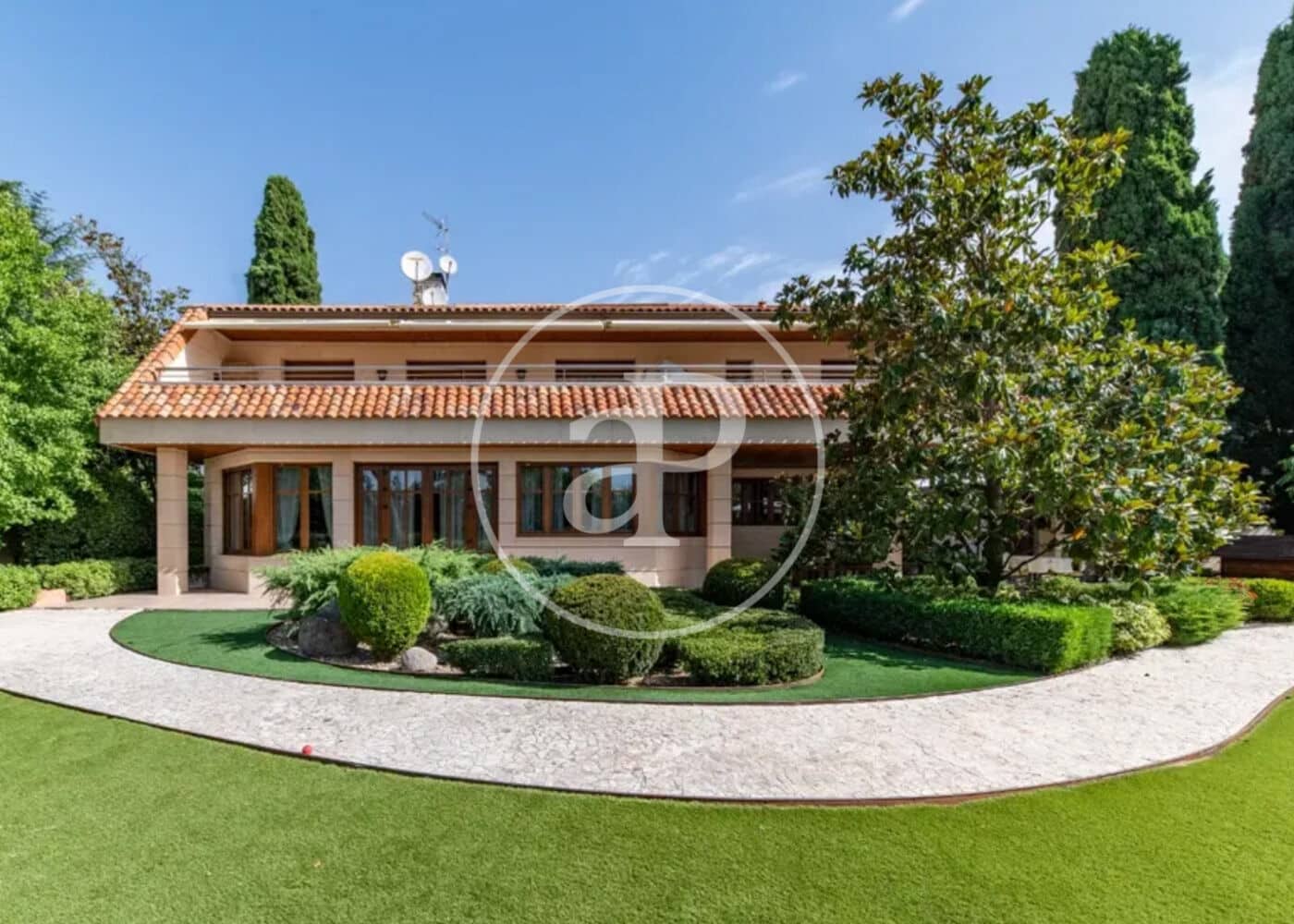 6 camera da letto Villa in vendita in Madrid citta con piscina - 5.500.000 € (Rif: 10037481)