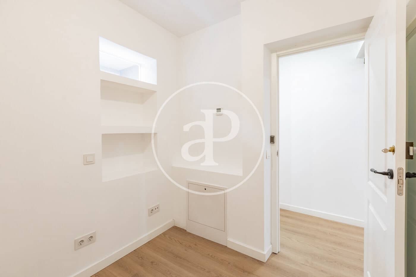 2 bedroom Apartment for sale in Madrid city - € 600,000 (Ref: 10037482)