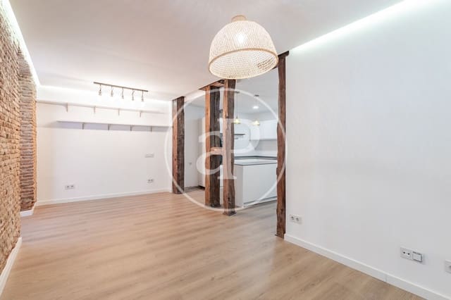2 bedroom Apartment for sale in Palacio, Madrid city - € 600,000 (Ref: 10037482)