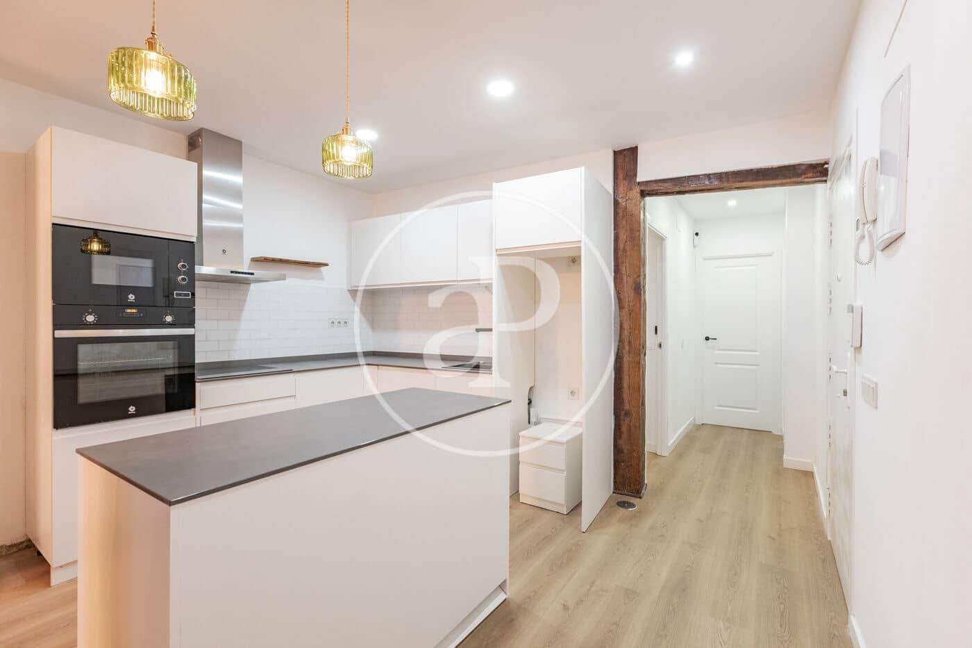 2 bedroom Apartment for sale in Madrid city - € 600,000 (Ref: 10037482)