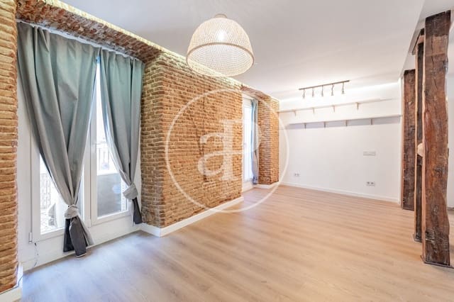2 bedroom Apartment for sale in Palacio, Madrid city - € 600,000 (Ref: 10037482)