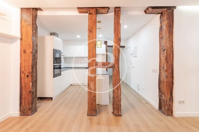 2 bedroom Apartment for sale in Palacio, Madrid city - € 600,000 (Ref: 10037482)