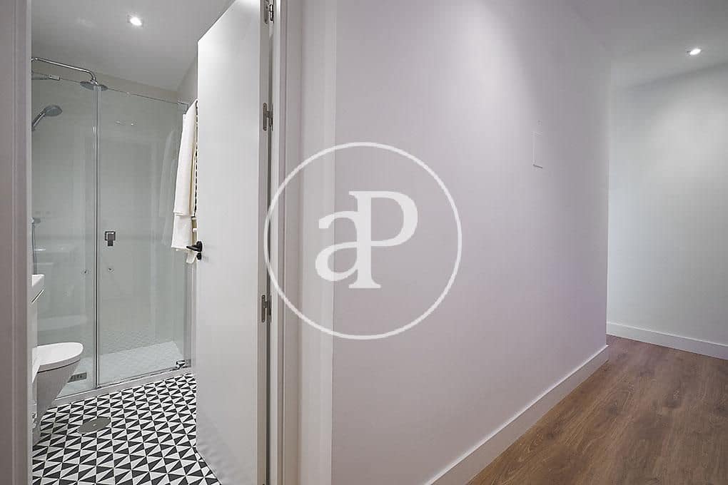 1 bedroom Apartment for rent in Madrid city - € 1,700 (Ref: 10037483)