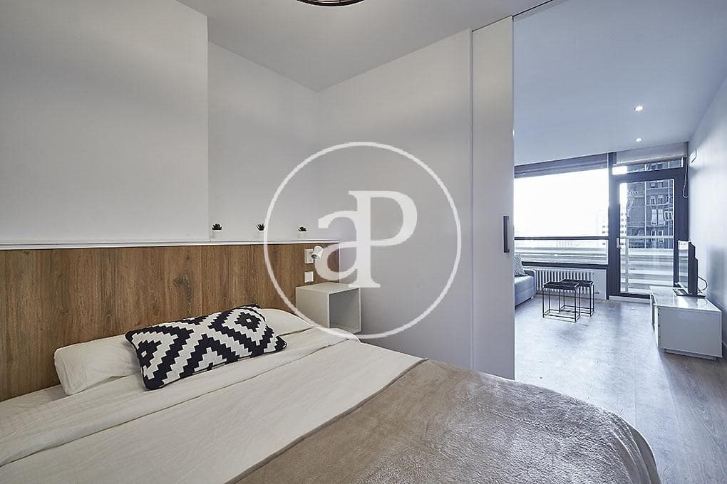 1 bedroom Apartment for rent in Madrid city - € 1,700 (Ref: 10037483)