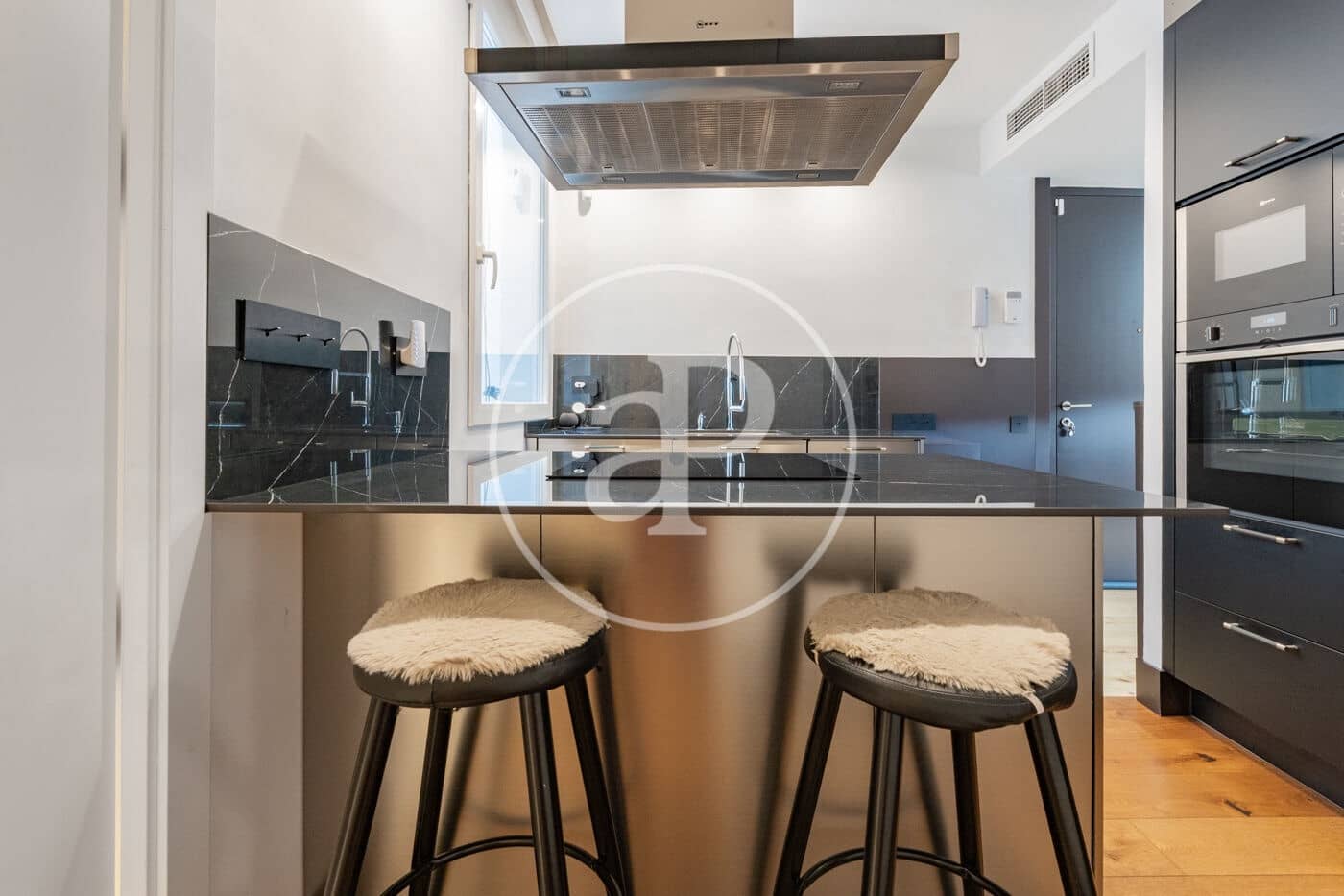 1 bedroom Apartment for sale in Madrid city - € 470,000 (Ref: 10037484)
