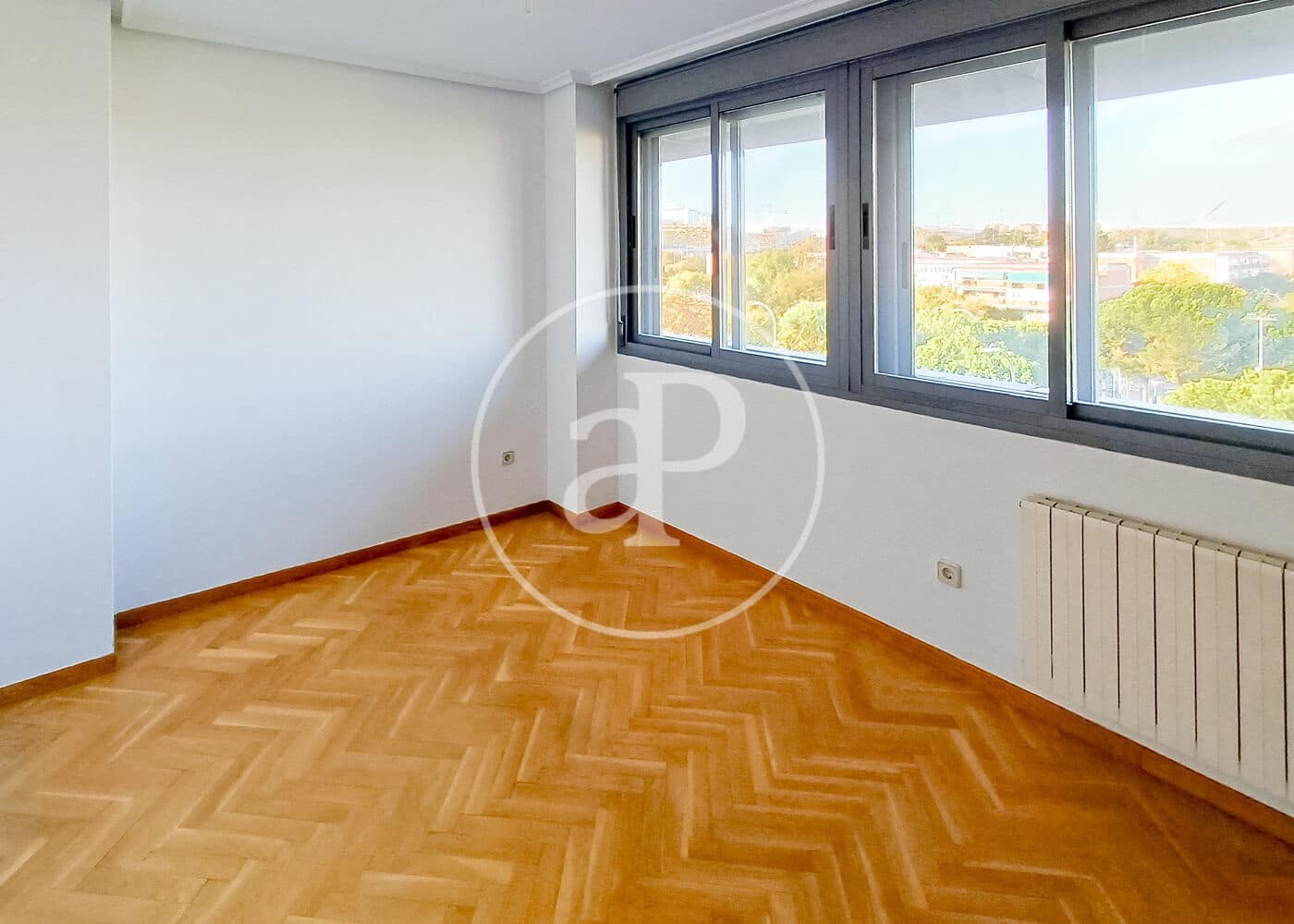 2 chambre Penthouse à vendre à Madrid ville avec piscine - 585 000 € (Ref: 10043070)