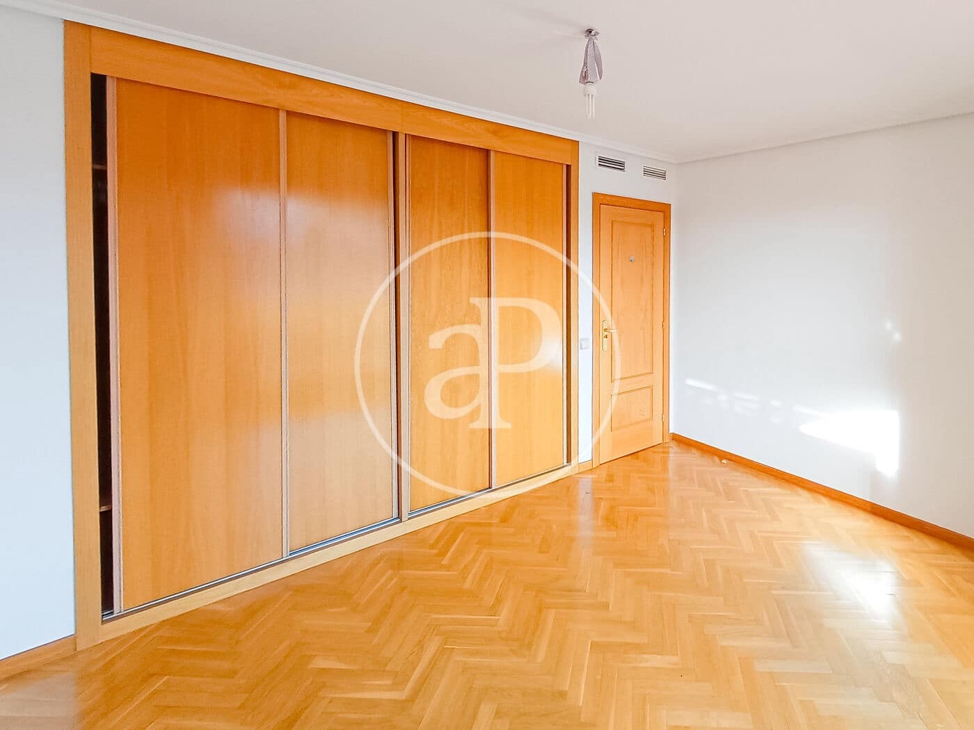 2 chambre Penthouse à vendre à Madrid ville avec piscine - 585 000 € (Ref: 10043070)
