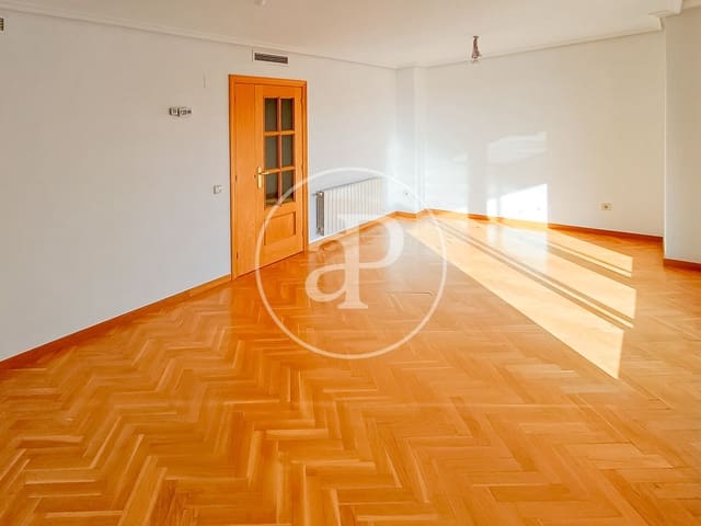 2 chambre Penthouse à vendre à Canillejas, Madrid ville - 585 000 € (Ref: 10043070)