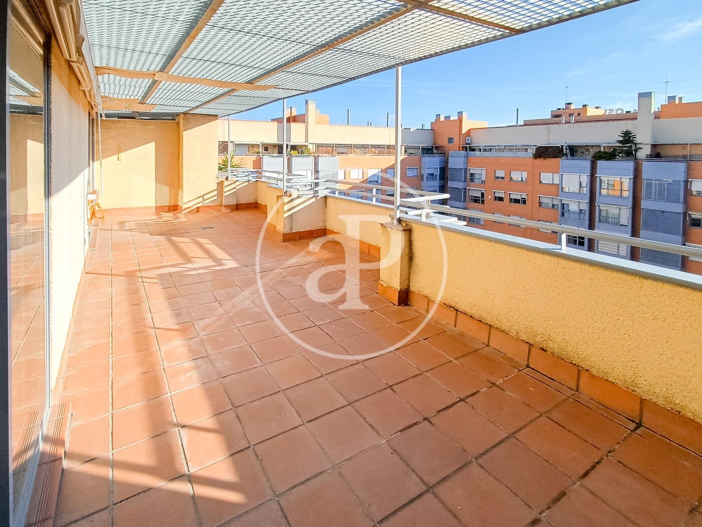 2 chambre Penthouse à vendre à Madrid ville avec piscine - 585 000 € (Ref: 10043070)