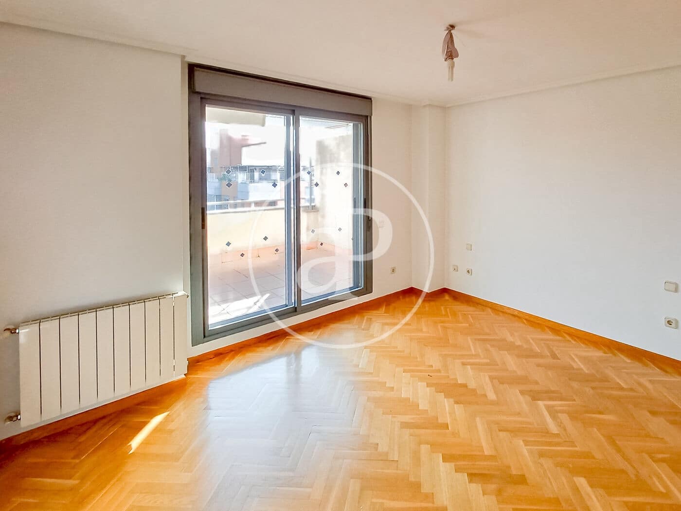2 chambre Penthouse à vendre à Madrid ville avec piscine - 585 000 € (Ref: 10043070)