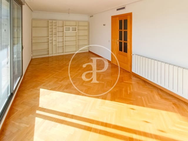 2 chambre Penthouse à vendre à Canillejas, Madrid ville - 585 000 € (Ref: 10043070)