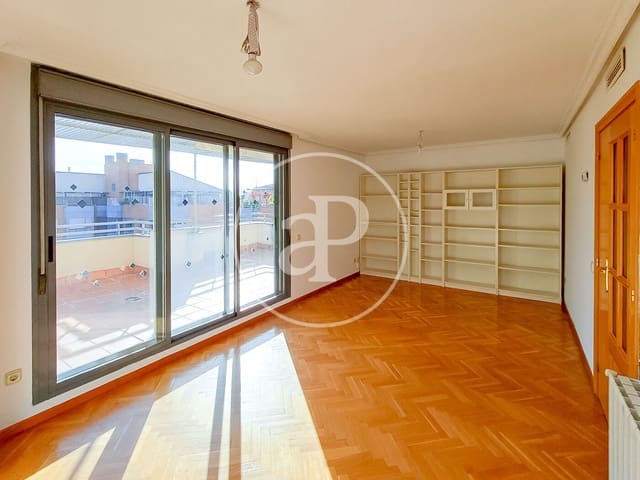 2 chambre Penthouse à vendre à Canillejas, Madrid ville - 585 000 € (Ref: 10043070)