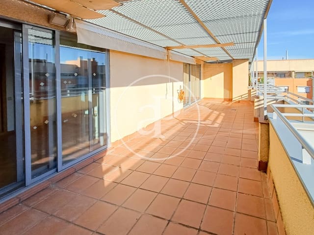 2 chambre Penthouse à vendre à Canillejas, Madrid ville - 585 000 € (Ref: 10043070)