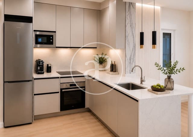 4 slaapkamer Appartement te koop in Jerónimos, Madrid stad - € 1.350.000 (Ref: 10043072)
