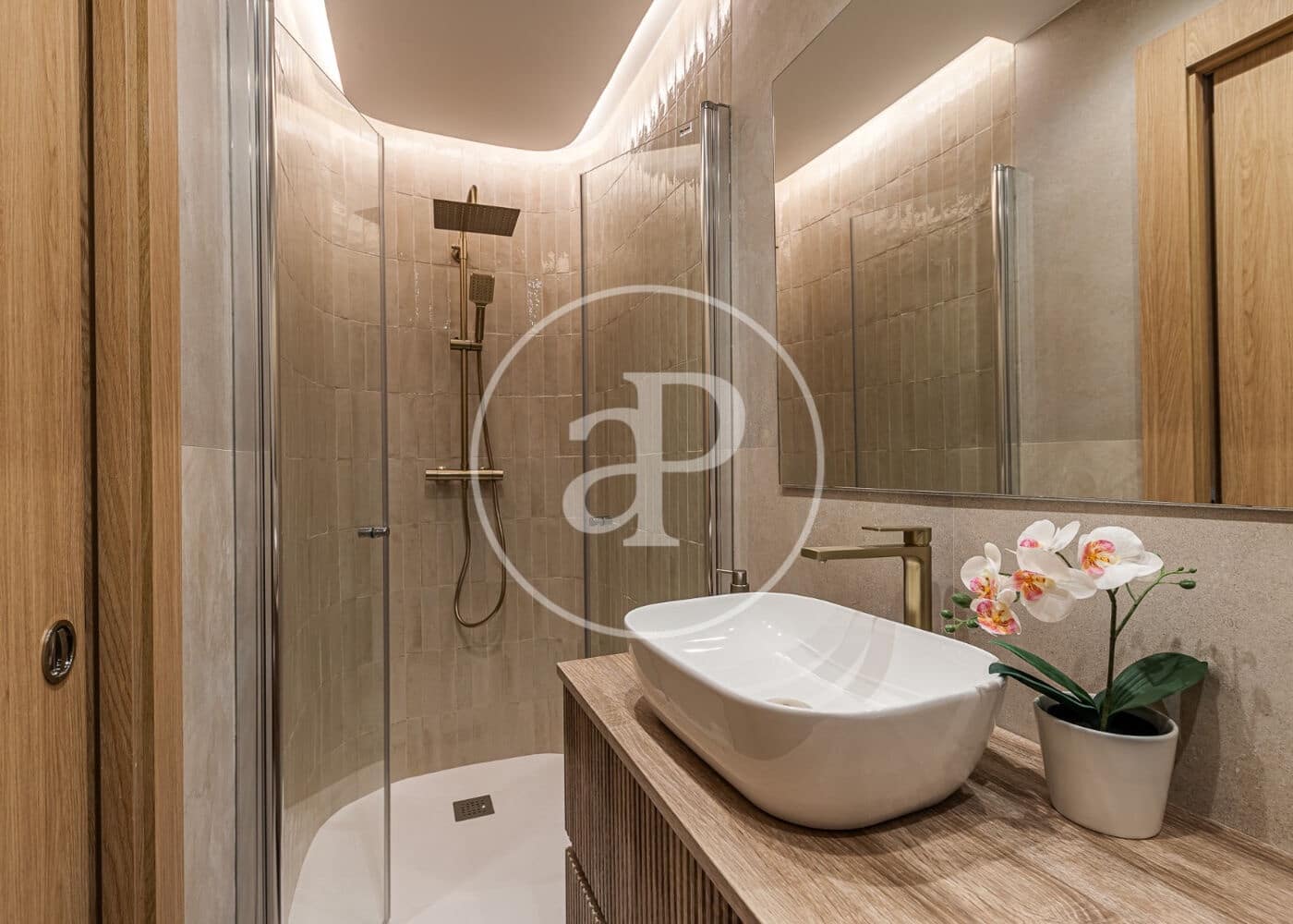 3 makuuhuone Huoneisto myytävänä paikassa Madrid kaupunki - 1 140 000 € (Ref: 10043074)