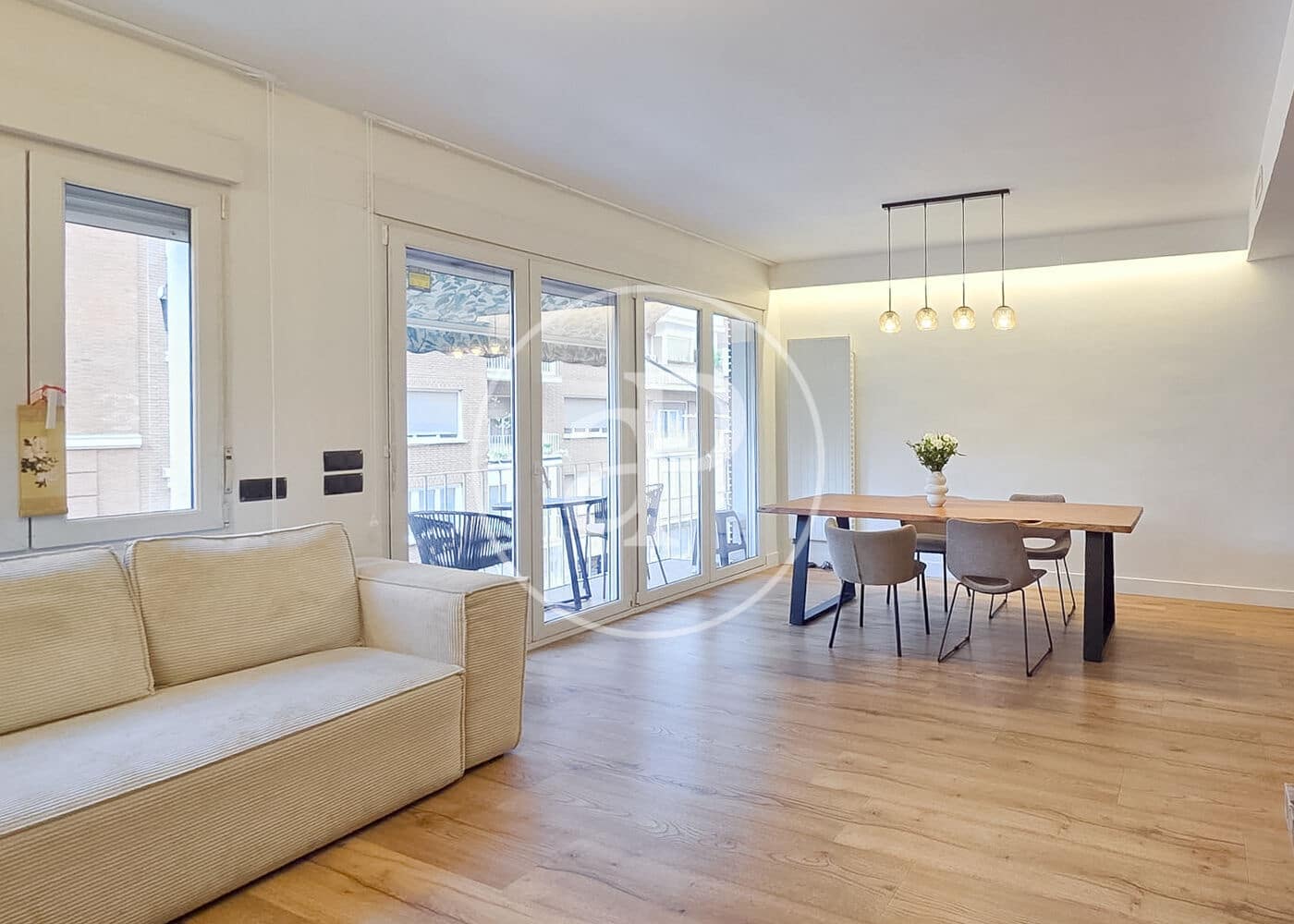 3 sypialnia Apartament do wynajęcia w Miasto Madryt - 2 800 € (Ref: 10044860)