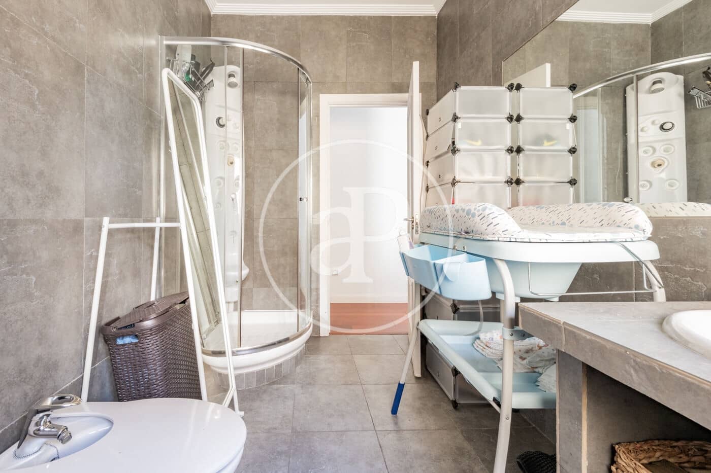 2 bedroom Apartment for rent in Madrid city - € 5,500 (Ref: 10044861)