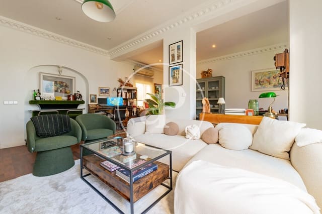 2 bedroom Apartment for rent in Almagro, Madrid city - € 5,500 (Ref: 10044861)