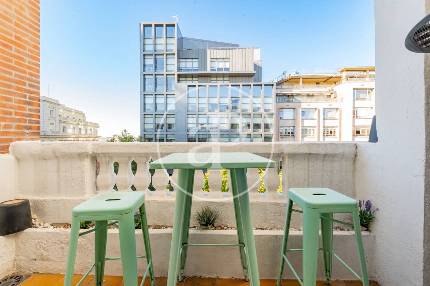 2 bedroom Apartment for rent in Madrid city - € 5,500 (Ref: 10044861)