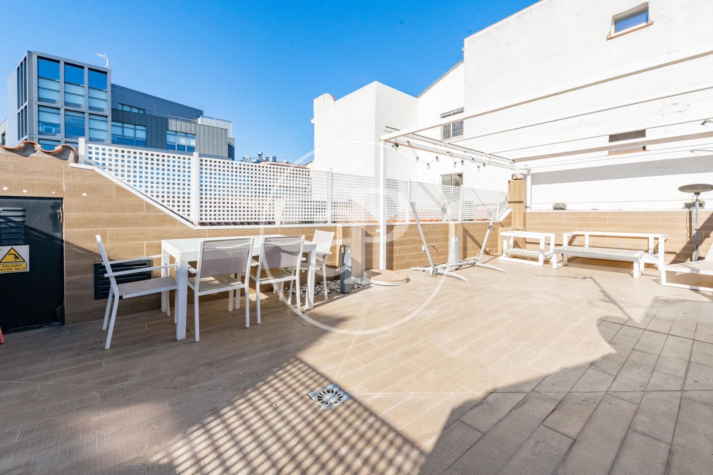 2 bedroom Apartment for rent in Madrid city - € 5,500 (Ref: 10044861)
