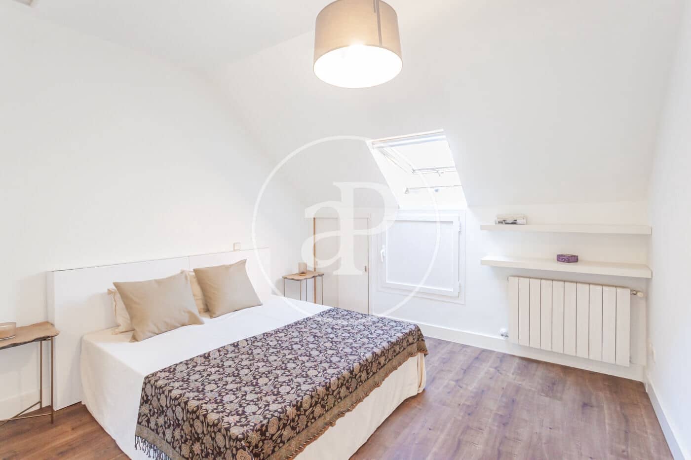 4 Zimmer Apartment zu verkaufen in Madrid Stadt mit Pool - 890.000 € (Ref: 10044863)