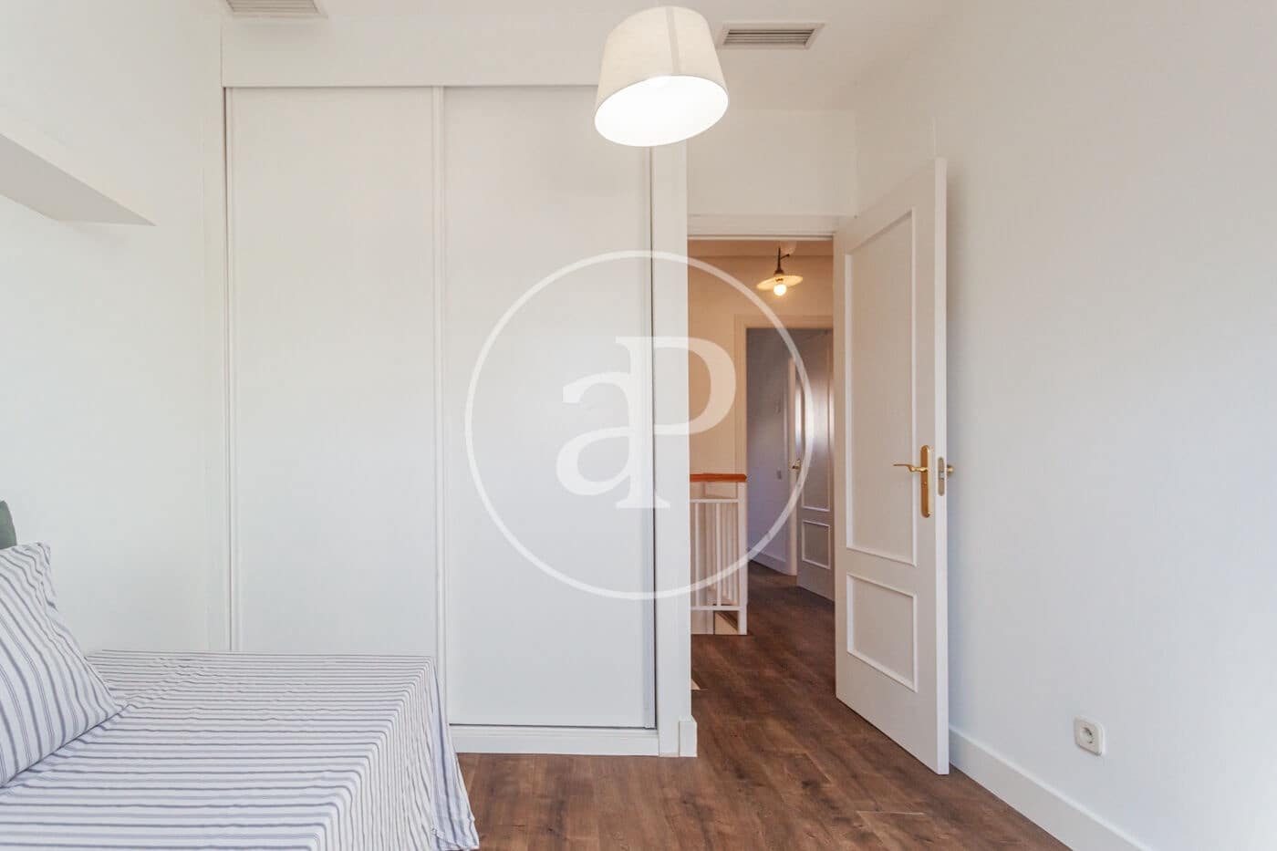 4 Zimmer Apartment zu verkaufen in Madrid Stadt mit Pool - 890.000 € (Ref: 10044863)