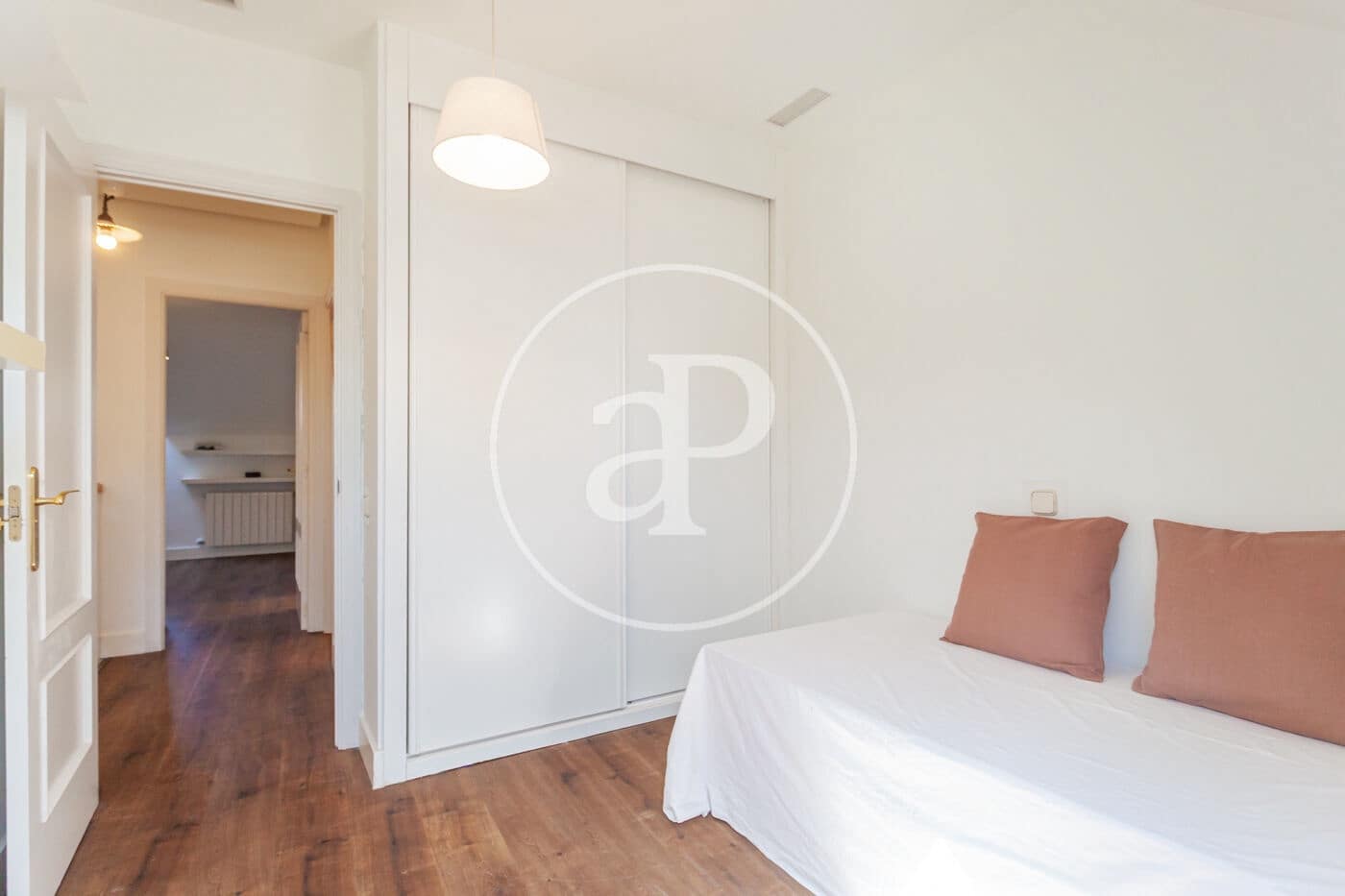 4 Zimmer Apartment zu verkaufen in Madrid Stadt mit Pool - 890.000 € (Ref: 10044863)