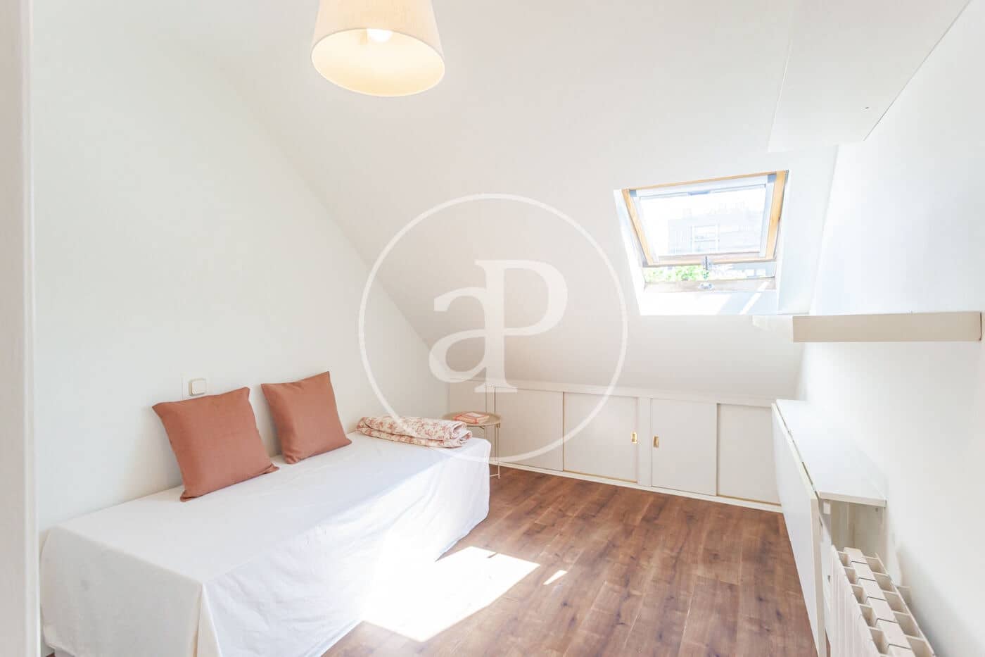 4 Zimmer Apartment zu verkaufen in Madrid Stadt mit Pool - 890.000 € (Ref: 10044863)