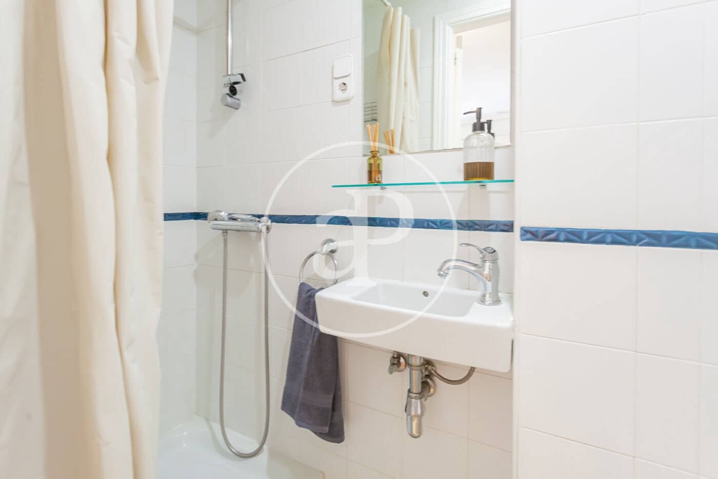 4 Zimmer Apartment zu verkaufen in Madrid Stadt mit Pool - 890.000 € (Ref: 10044863)
