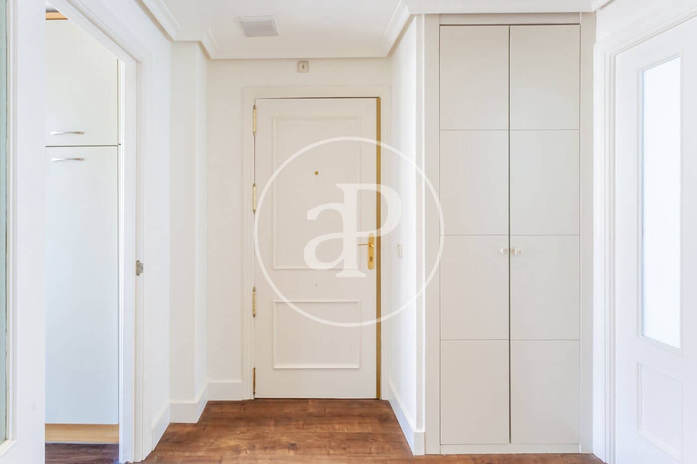 4 Zimmer Apartment zu verkaufen in Madrid Stadt mit Pool - 890.000 € (Ref: 10044863)