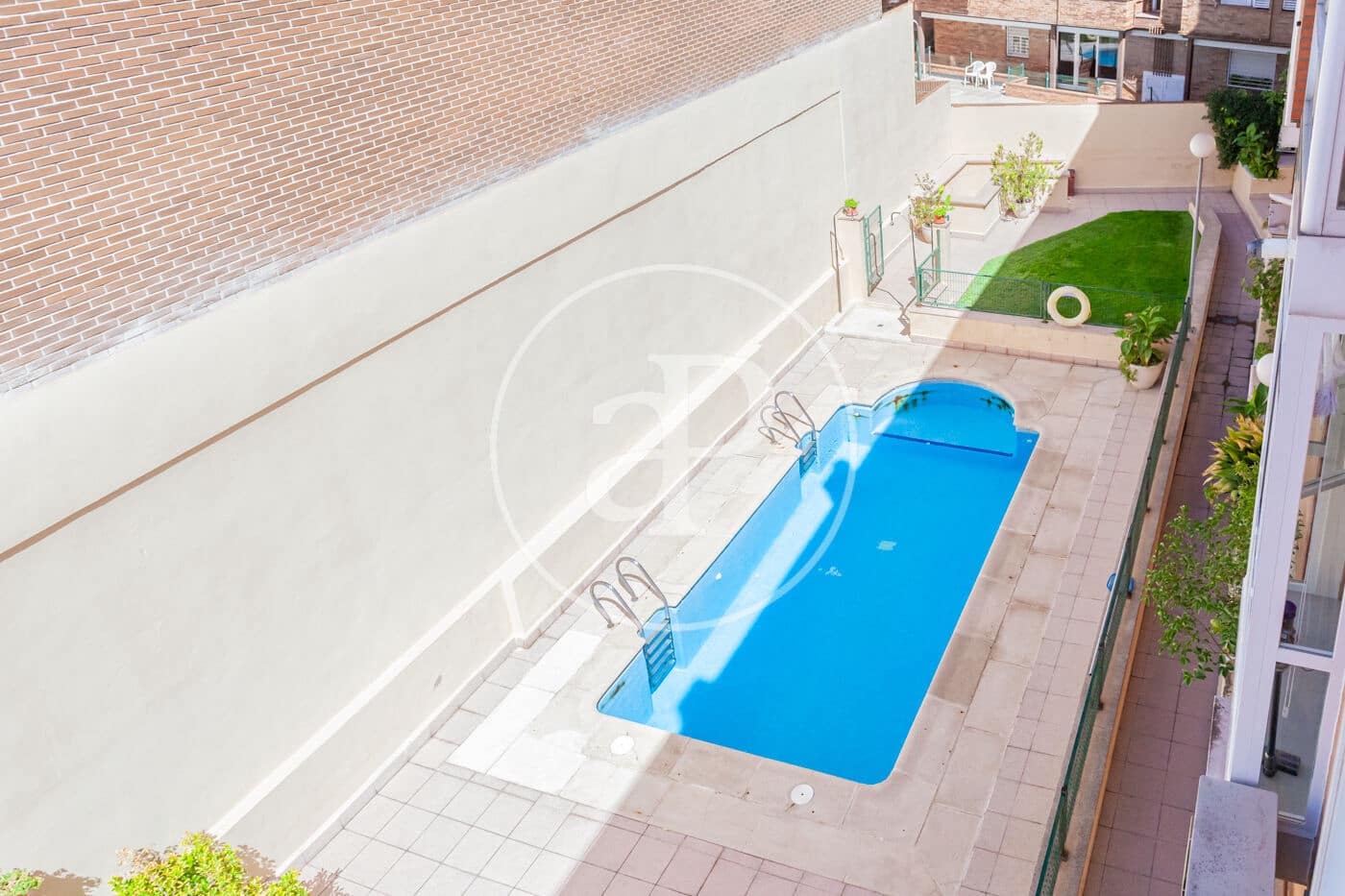 4 Zimmer Apartment zu verkaufen in Madrid Stadt mit Pool - 890.000 € (Ref: 10044863)