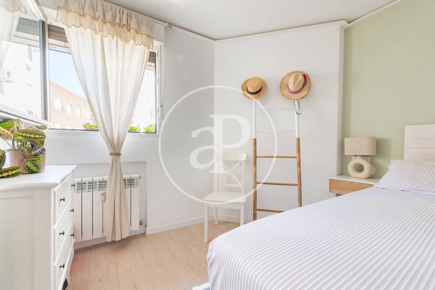 2 makuuhuone Huoneisto myytävänä paikassa Madrid kaupunki - 875 000 € (Ref: 10044864)